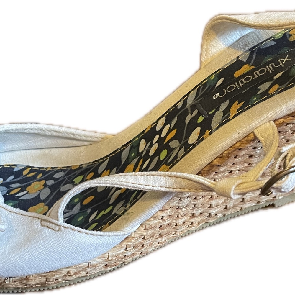 Xhilaration Women's White Wedge Sandals